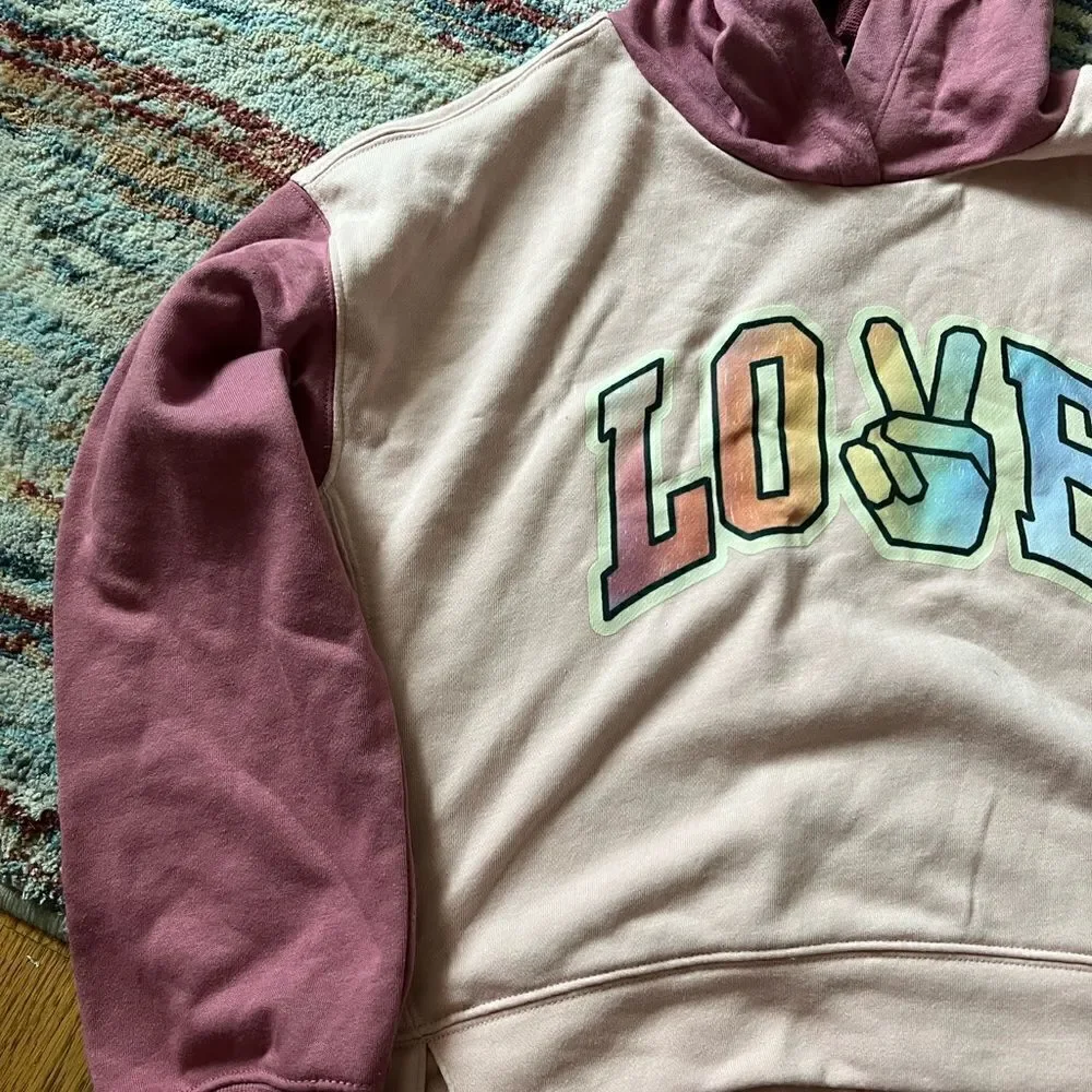 Old Navy Girls Sweatshirt with hood.